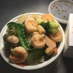 Best Steamed Shrimp with Mixed Vegetables in Lewisville, TX